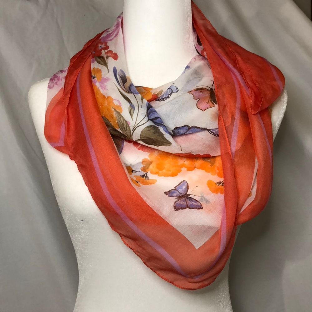 Larioseta Soft Modal Floral Scarf